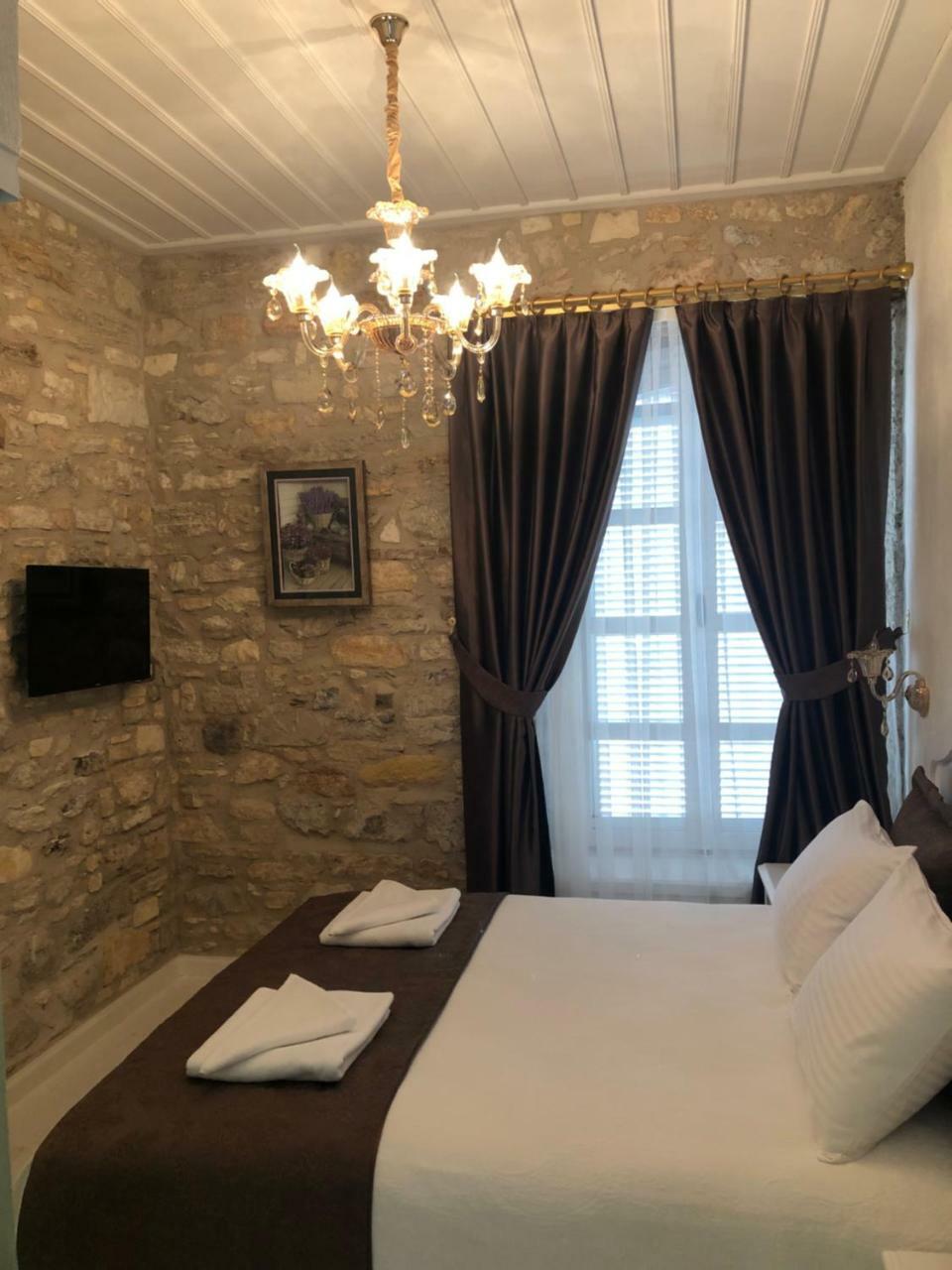 Laledan Hotel Cesme Exterior photo